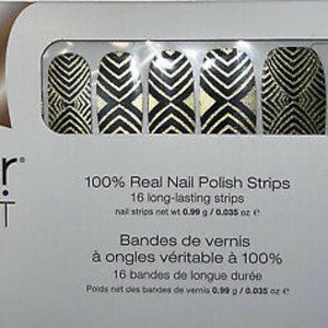 RETIRED Drop the Ball - Color Street Dry Nail Strips